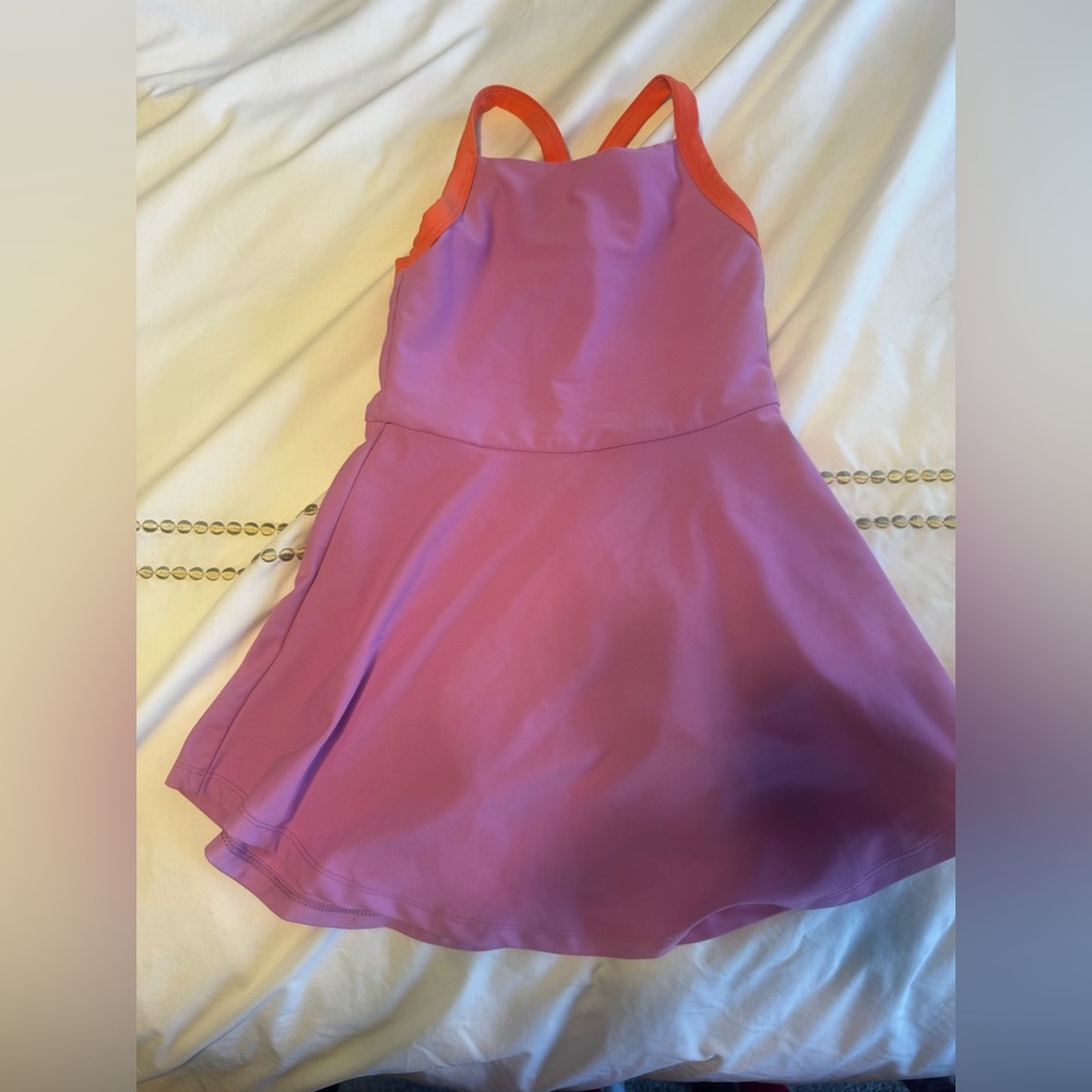 4 Girls active dress with shorts